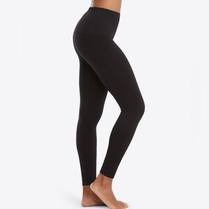 SPANX Look At Me Now Black Seamless Leggings Size Large